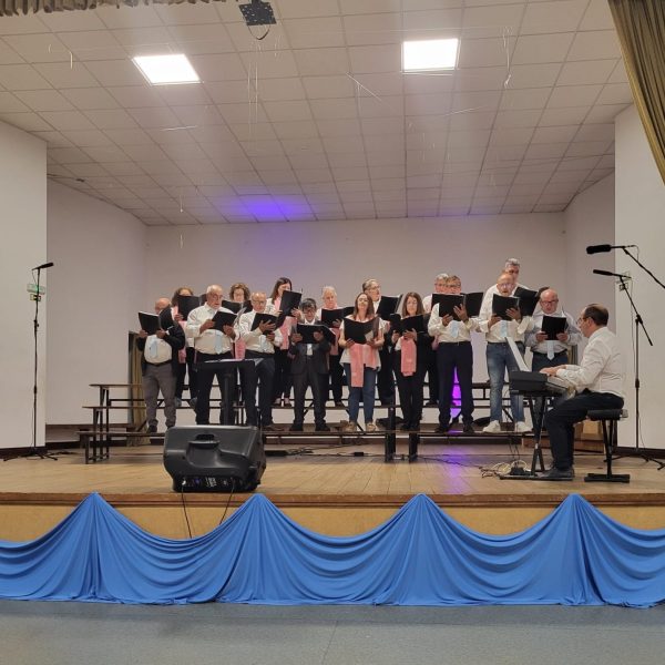 Grupo Coral de Freiriz participou nas celebrações dos 50 anos do Grupo Coral de Cervães