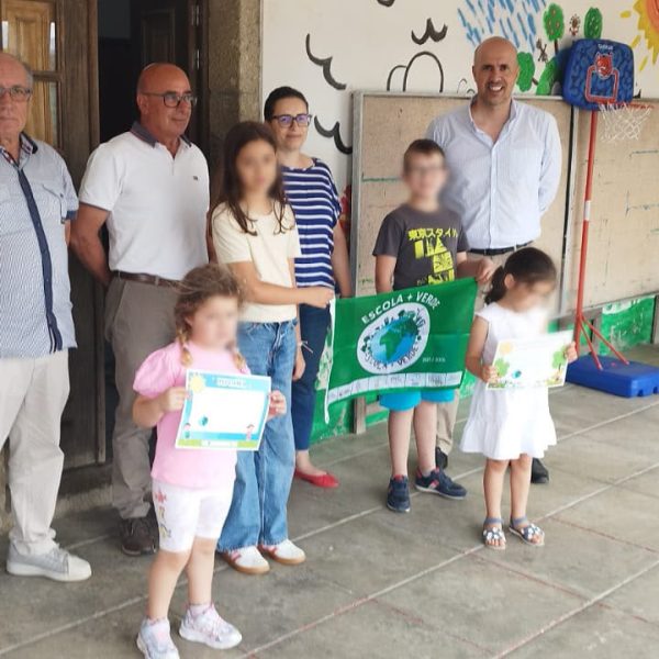 Freiriz entre as escolas distinguidas com a Bandeira “Escola + Verde”