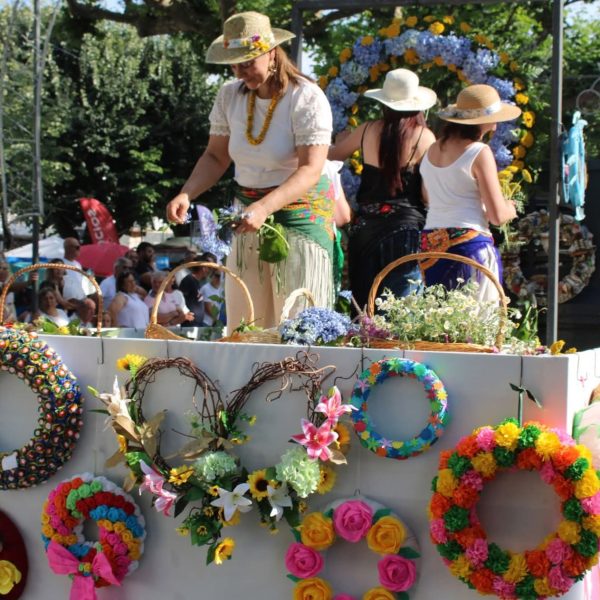 Freiriz Leva a Tradição dos Maios às Festas de Santo António de Vila Verde